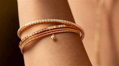 EMBRACE ME My Delight noble nude bracelet拥抱我 吾之喜悦 裸粉典雅款手链