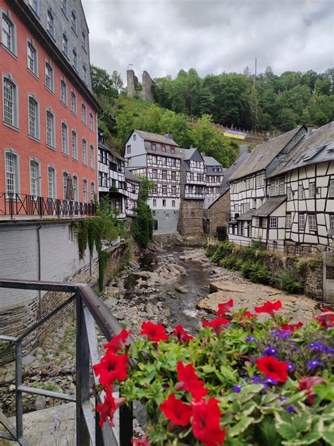 Monschau Pusat Bersejarah Historis Foto Gratis Di Pixabay Pixabay