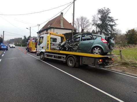 Iguerande Il S Endort Au Volant Et Effectue Une Violente Sortie De Route