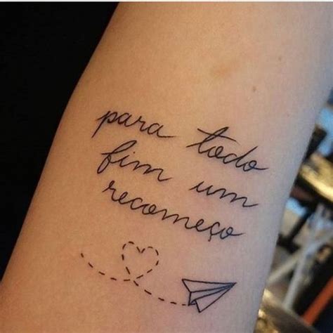 Frases Para Tatuar No Braço - Tatuagens de frases no braço – 45 inspirações perfeitas para tatuar!