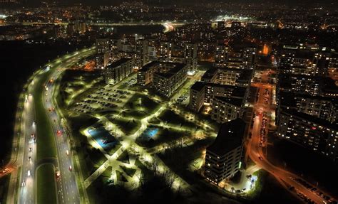 Krakowski Manhattan w nocnej scenerii Zobacz jak wygląda