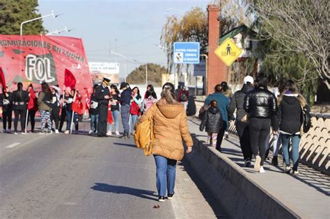 Con el ejemplo de lo que pasa en los puentes Neuquén Cipolletti