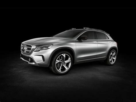 Mercedes-Benz GLA Official Photos, Video and Specs | eMercedesBenz