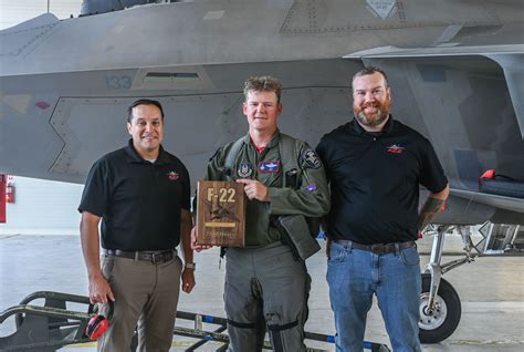 First To Fly 2 000 Hours In F 22 Raptor 477th Fighter Group Article