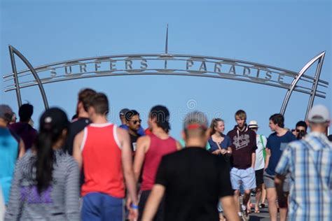 Tourists Surfers Paradise Arch Gold Coast Australia Stock Photos Free