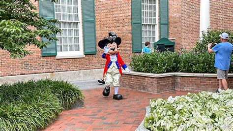 Wdw Epcot America Pavilion Mickey Patriotic Outfits Th Fourth Of