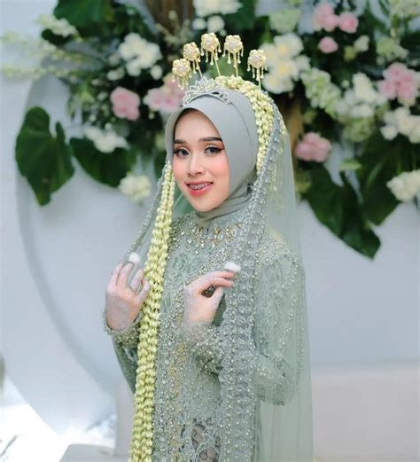 Pin Oleh Ichie Lestari Di Wedding Dresses Foto Pengantin Pria Dan