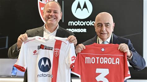 Motorola E Monza Di Nuovo Insieme