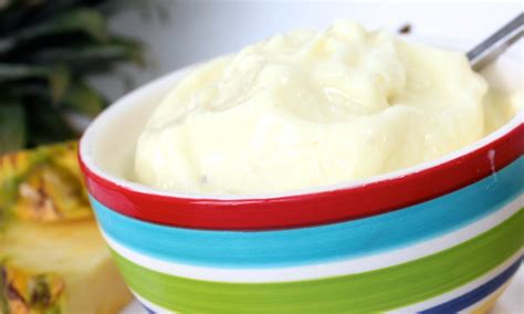 2 Ingredient Pineapple Frozen Yogurt