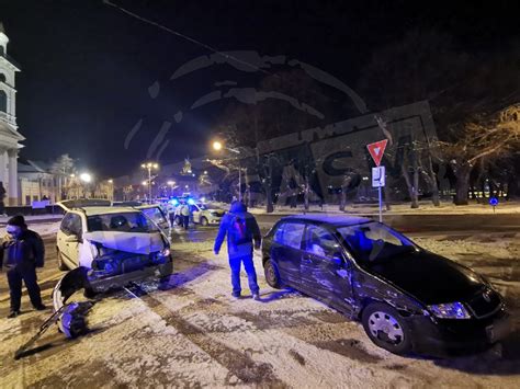 Foto Video Accident Rutier N Sensul Giratoriu Din Centrul S Tmarului