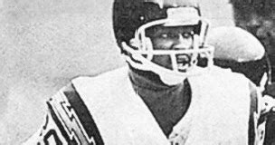 Today In Pro Football History Highlighted Year Wes Chandler 1982