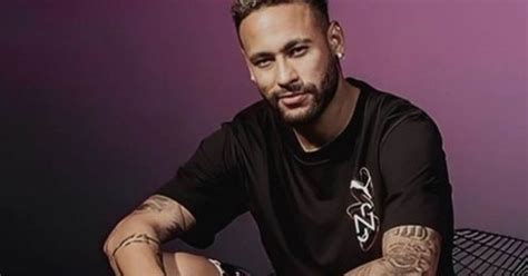 Bilionário Neymar entrou para lista de atletas mais ricos de todos os