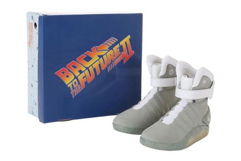 Nike Approves Official Costume BACK TO THE FUTURE 2 Air Mags – YBMW