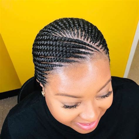 Pin By Lindi Maseko On Braids In Box Braids Hairstyles Bob