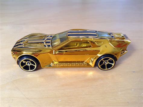 Julian's Hot Wheels Blog: Bullet Proof (Gold Exclusive! - 2016 Europe Mail-In)