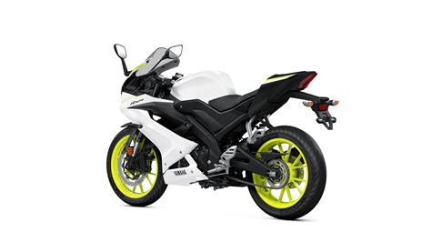 Motorrad Vergleich Aprilia Tuono Vs Yamaha R