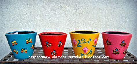 Vasos De Cer Mica Pintados M O Al M Da Rua Atelier