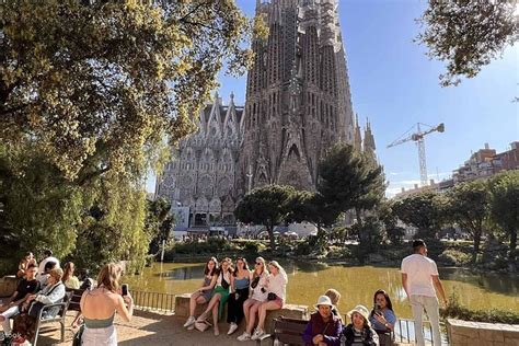 Visita Guidata Alla Sagrada Familia Fornito Da BARCELONA EXPLORER TOURS