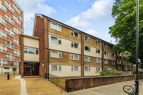 Approach Road Bethnal Green E2 4 Bed Ground Floor Maisonette 500 000