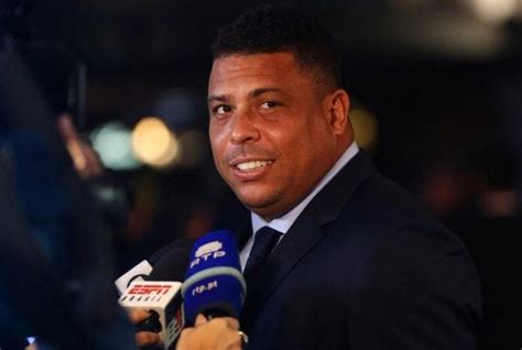 Ronaldo Relaciona Epis Dio Travestis A Lcool Foi Um Momento