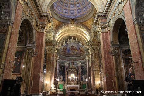 Place et église Santa Maria della Scala Rome Roma