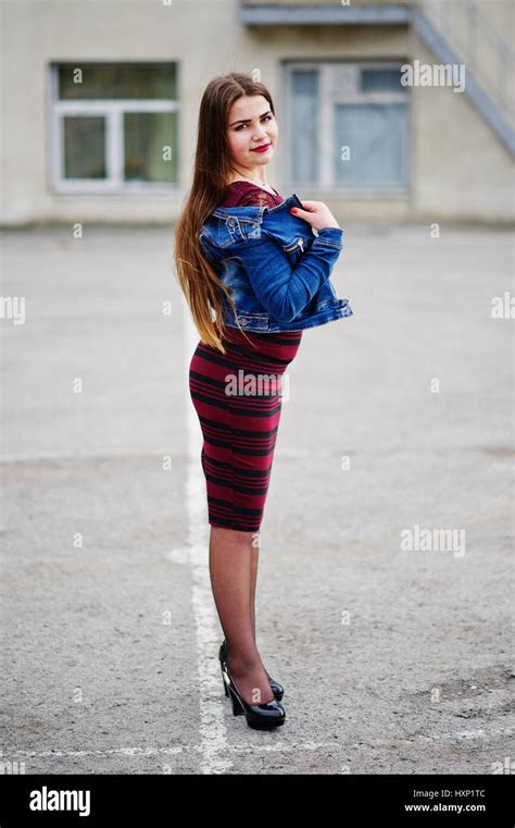 Chubby teen fotografías e imágenes de alta resolución Alamy