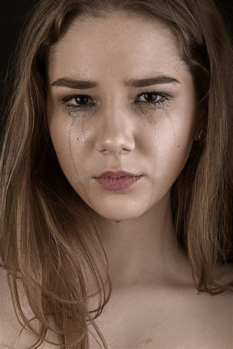 Pleurer Triste De Femme Image Stock Image Du Sensations