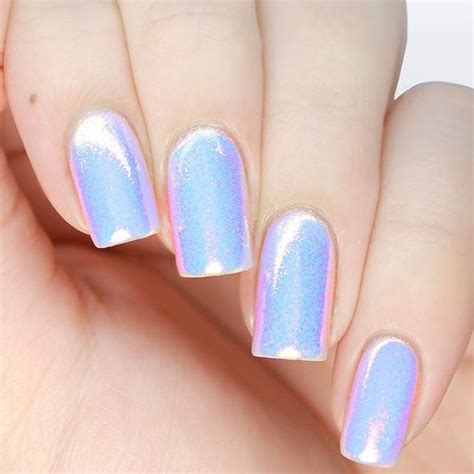 Mermaid Powder Nails This Iridescent Unicorn Skin Manicure Is My