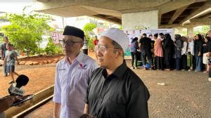 Gelar Bazaar Minyak Goreng Bareng UYM Caleg Muhammad Guntur Ajak Warga