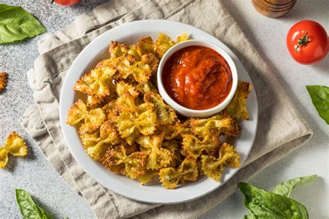 A Recipe For The Crispy Air Fryer Pasta Chips That Went Viral On Tiktok