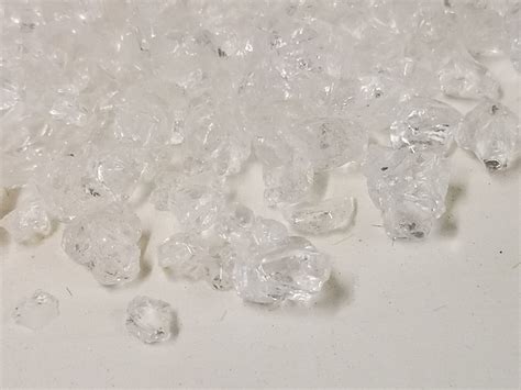 Glass Rocks Clear Glass 4 10mm