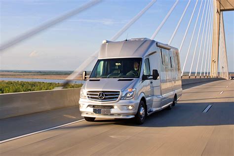 Atlas Un Luxueux Mercedes Sprinter Signé Airstream Campingcarlesite