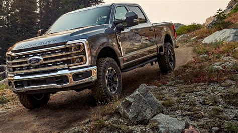 2025 F250 Platinum Tremor John E Pepe