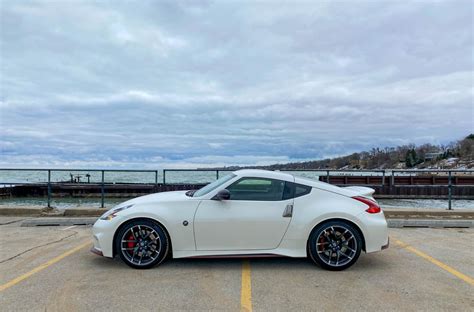 Nissan 370z Nismo 2022 Blue