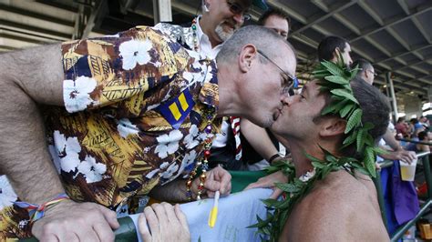 Hawaii Passes Same Sex Marriage