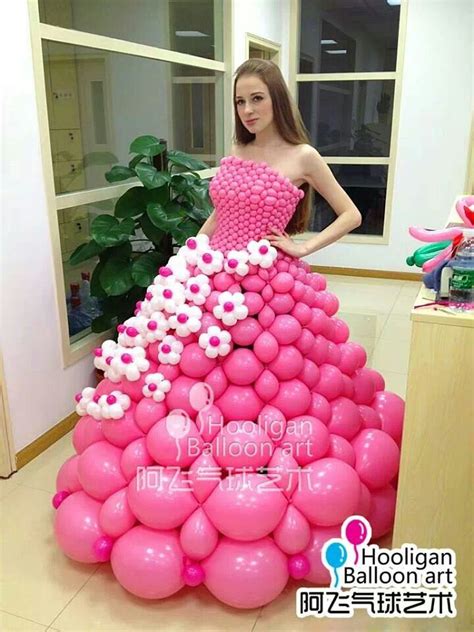 Pin On Vestidos De Globos Balloon Dress Wedding Balloons Balloons