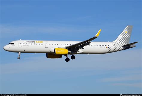 Ec Mqb Vueling Airbus A Wl Photo By Stefan Alexandru Id