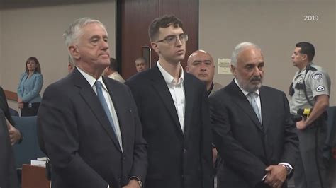 El Paso Walmart Shooter Pleads Guilty To Federal Charges