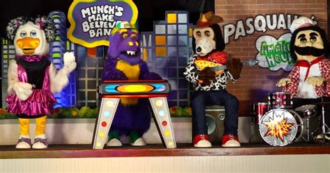 Chuck E Cheese Brings Animatronic Band Back At 1 Location Pizza