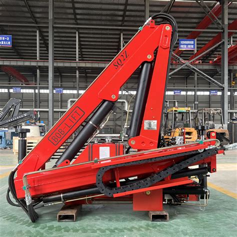 China Mini 2ton Hydraulic Folding Boom Truck Mounted Crane China