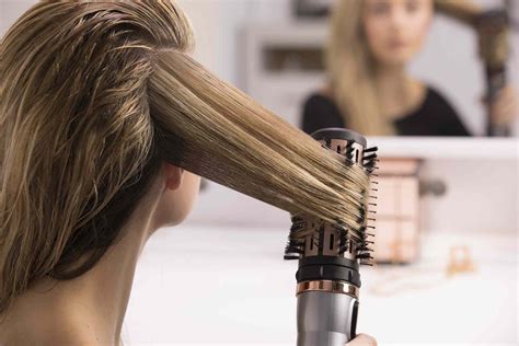 Remington Hot Air Brush Rotating Automatic Keratin Protect Incl Attachments Round