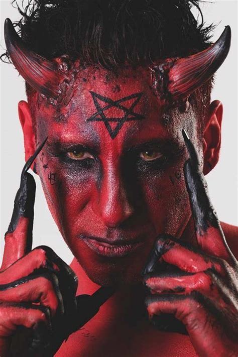 Spine Chilling Halloween Makeup Ideas For Men Maquillaje Diabla