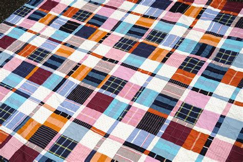 The Plaid Ish Quilt In Warp Weft Kitchen Table Quilting Bloglovin