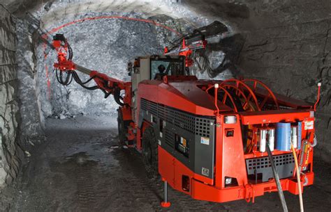 SANDVIK DRILLING RIG WITH TWO MANIPULATORS (PHOTO: SANDVIK). | Download ...