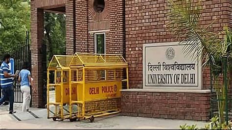 Delhi University Du Bbc Documentary Delhi Police Detains 24