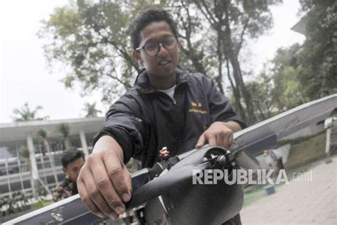 Tim Aksantara Itb Juara Robot Terbang Di Turki Republika Online