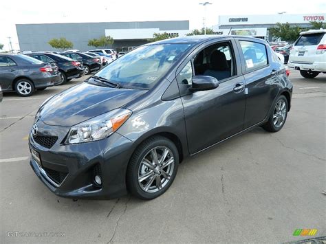 2012 Magnetic Gray Metallic Toyota Yaris SE 5 Door 57874627 GTCarLot