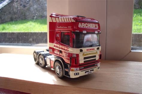 Corgi Modern Truck Archers Scania Unit