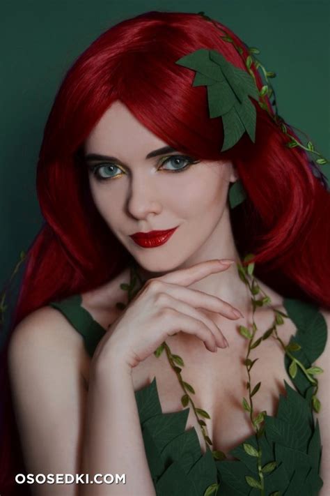 Model Evenink Evenink Cosplay In Cosplay Poison Ivy From Dc Comics 18 Leaked Photos From