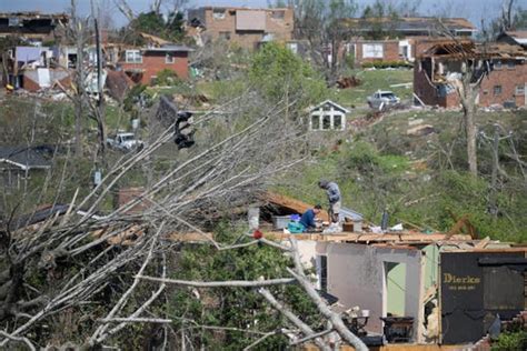 Chattanooga Recovers After Tornado Brings Storm Damage Throughout South